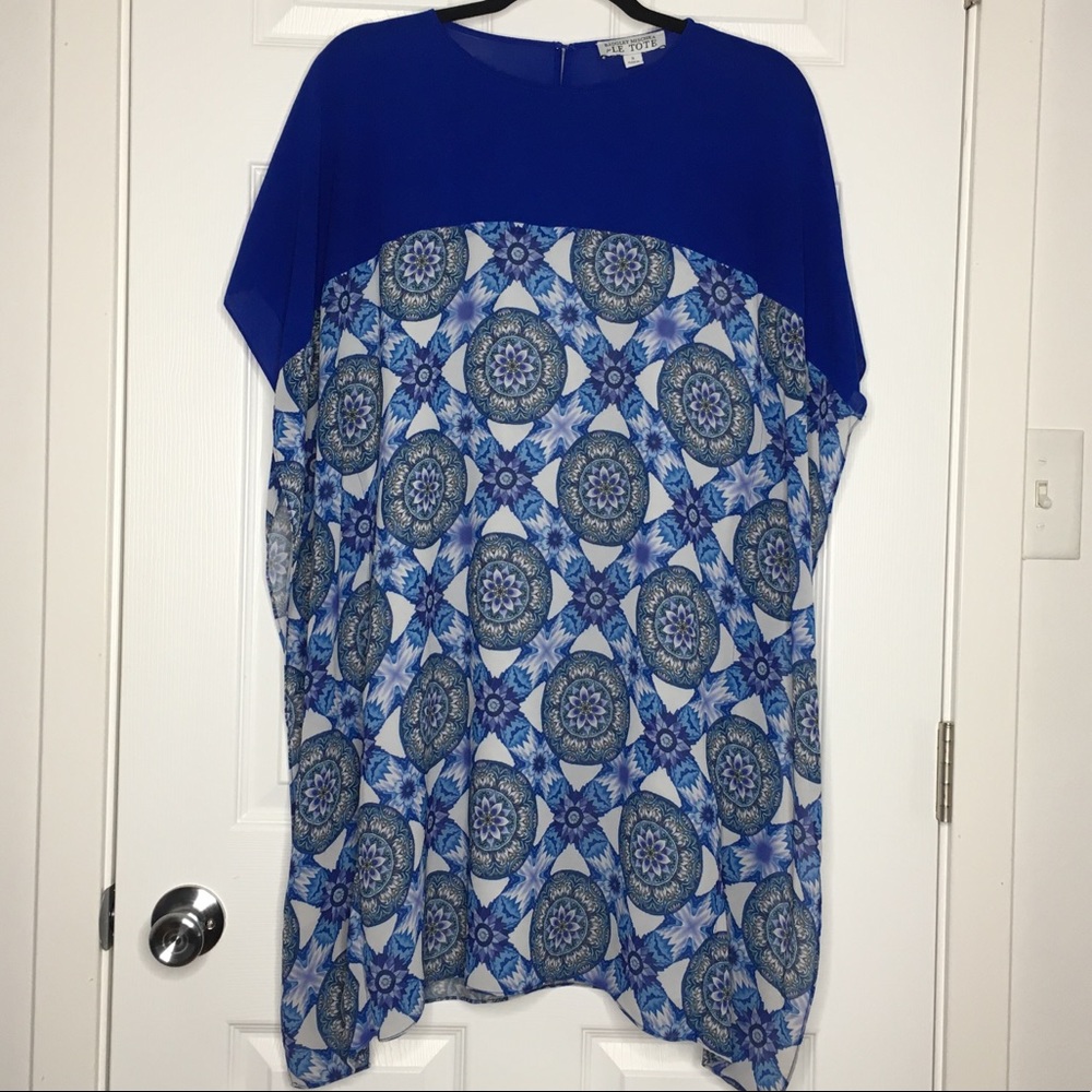 Badgley Mischka - Le Tote - Patterned Poncho Top